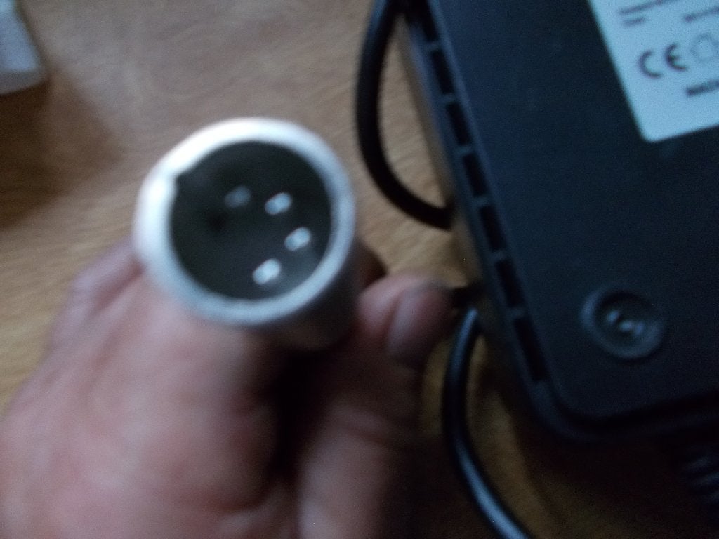 Lader Derby Cycle 42 V  3 Amp, Enlèvement ou Envoi, Utilisé