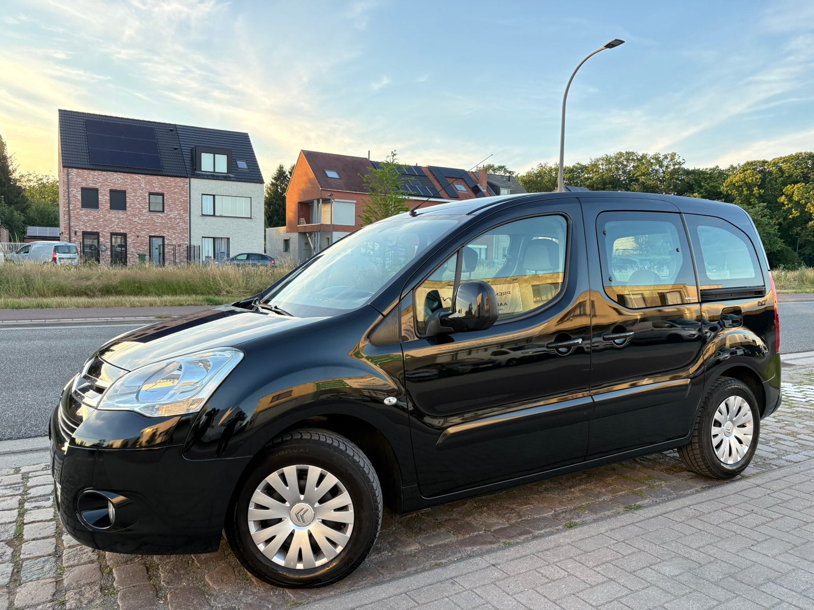 Citroen Berlingo | 12 M Garantie | 110 Dkm |Benzine | 2012 |, Auto's, Zwart, 4 cilinders, 72 kW, 164 g/km