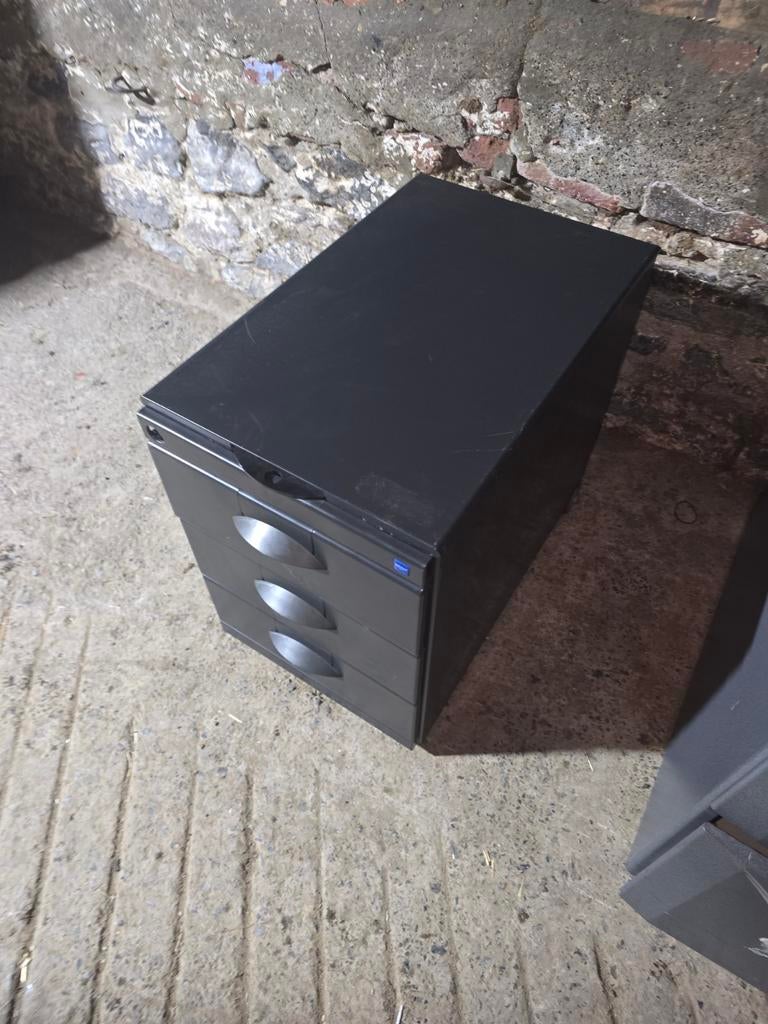 Meuble caisson métallique 3 tiroirs, Enlèvement