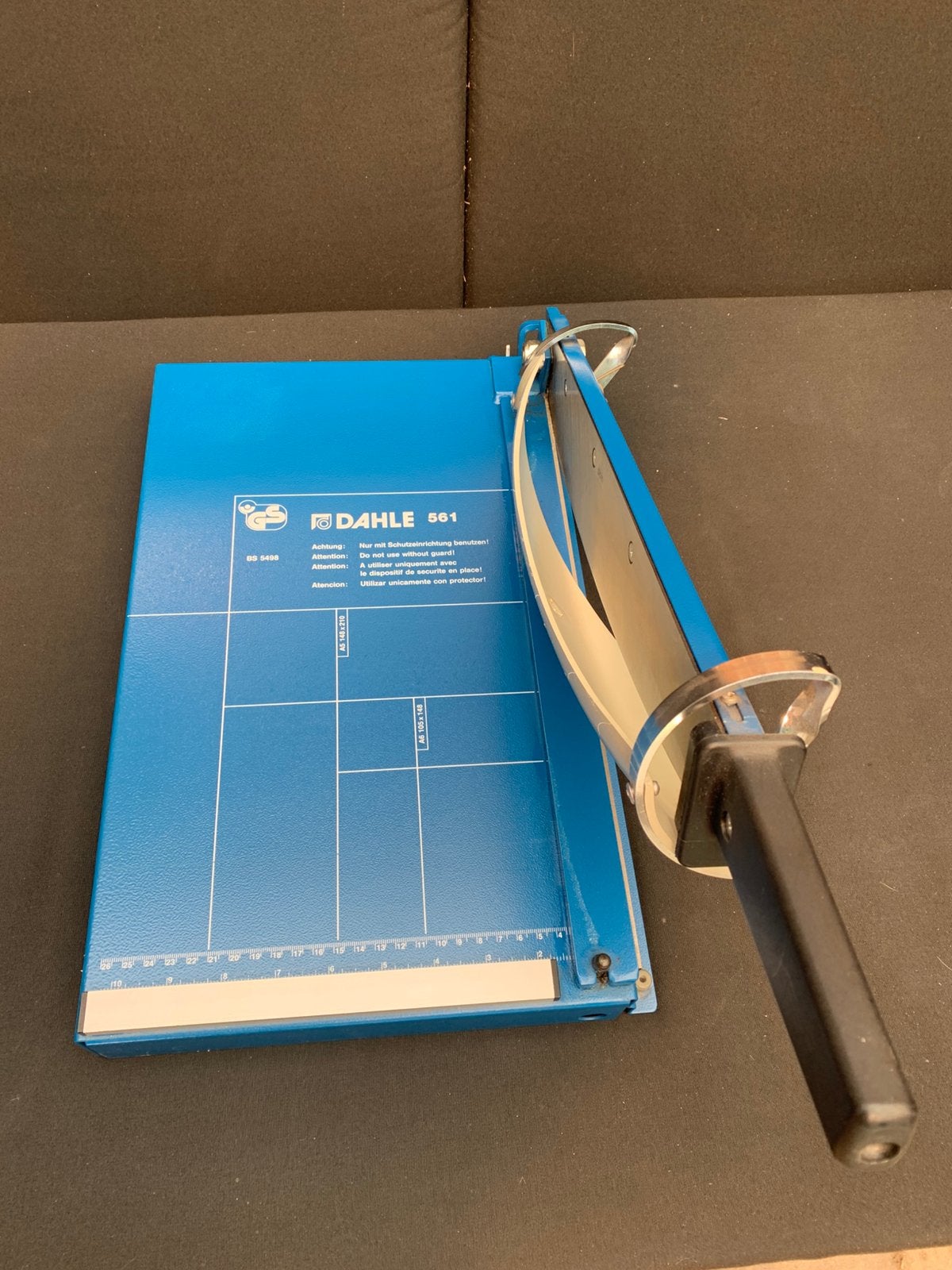 Dahle 561 guillotine, Divers, Papeterie, Enlèvement ou Envoi, Comme neuf