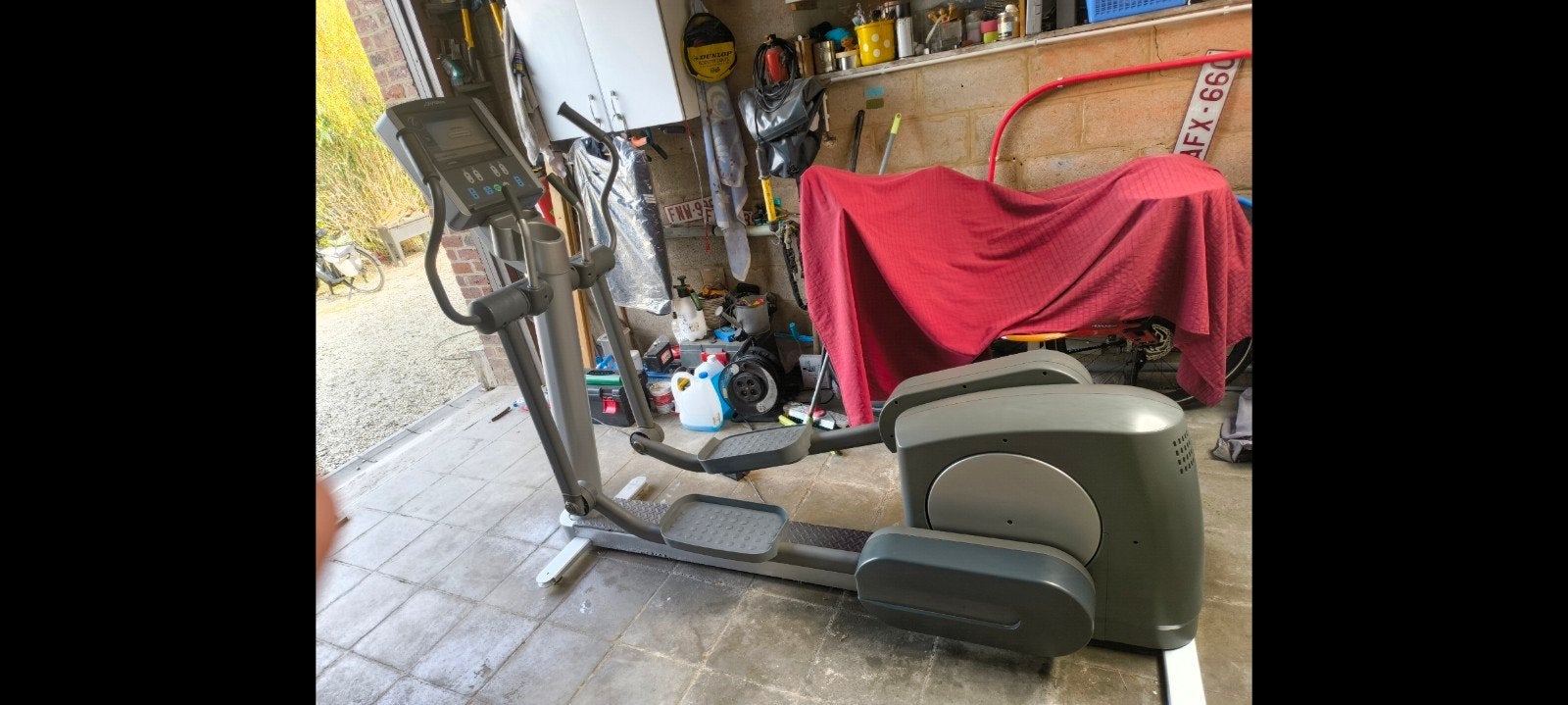 Life fitness crosstrainer 95XE, Ophalen