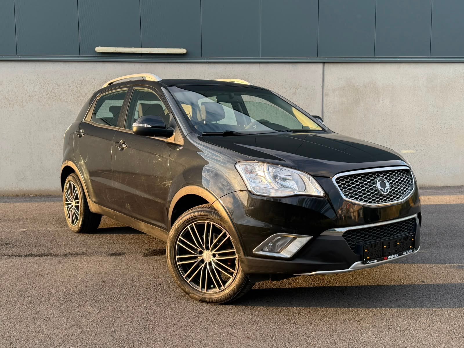 Ssangyong korando  D20T - 2014 - 141.000 km - diesel 2.0, Korando, Bedrijf, Airconditioning, Te koop