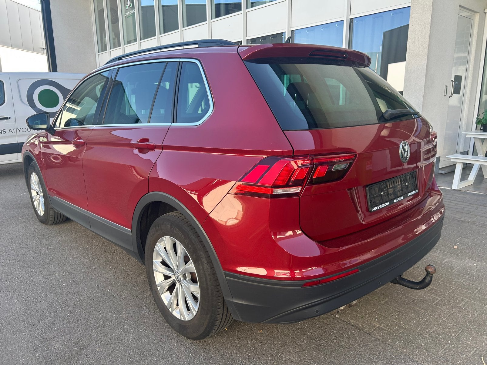 Volkswagen Tiguan 2.0 TDI / DSG / Pano / 1ste eigenaar, Auto's, Automaat, Stof, Bedrijf, Diesel