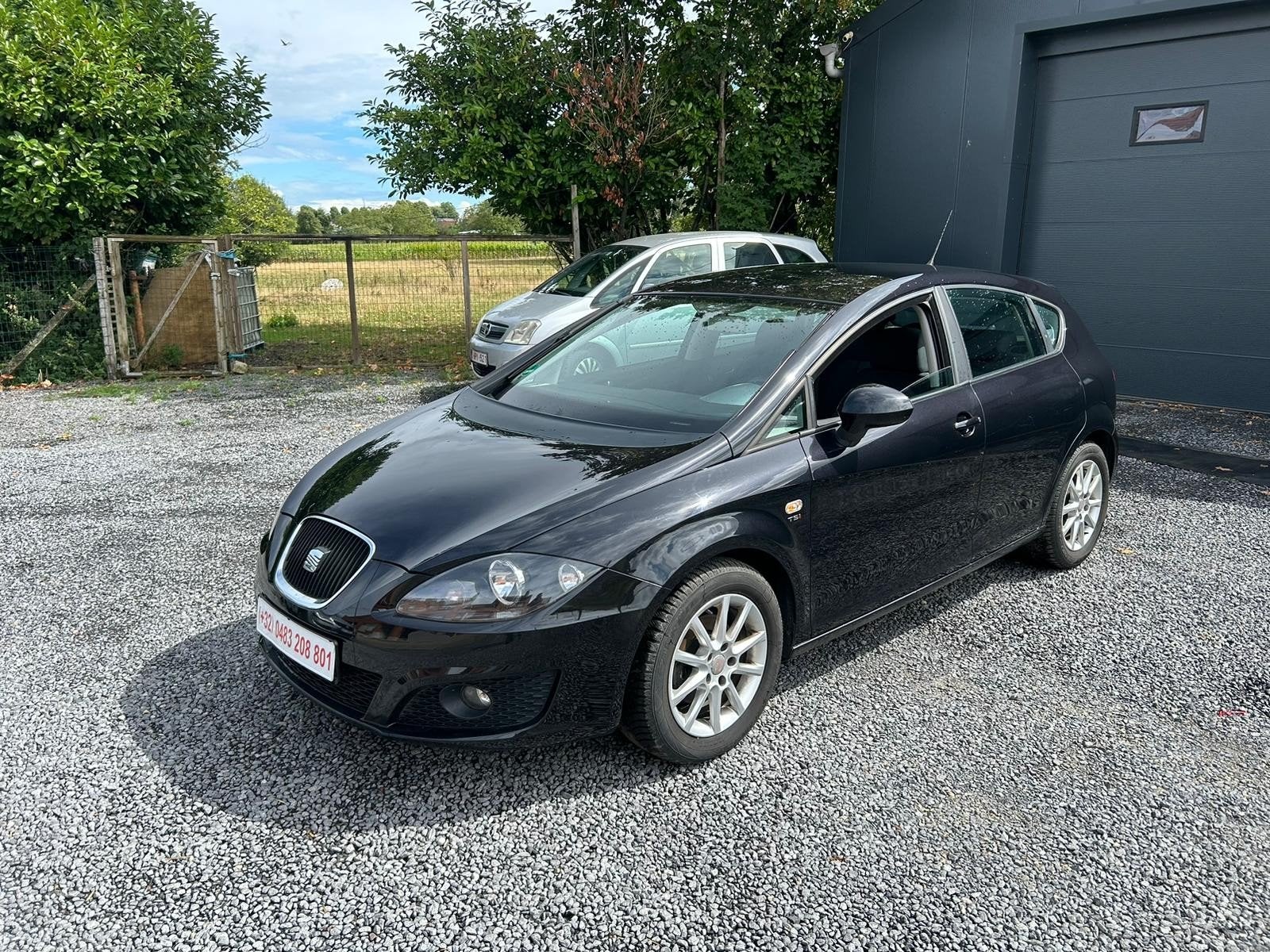 Seat Leon 1.2 TSI Essence Euro5 2011 Start Stop Cruise Contr, Auto's, Seat, Leon, Bedrijf, 5 deurs, Onderhoudsboekje