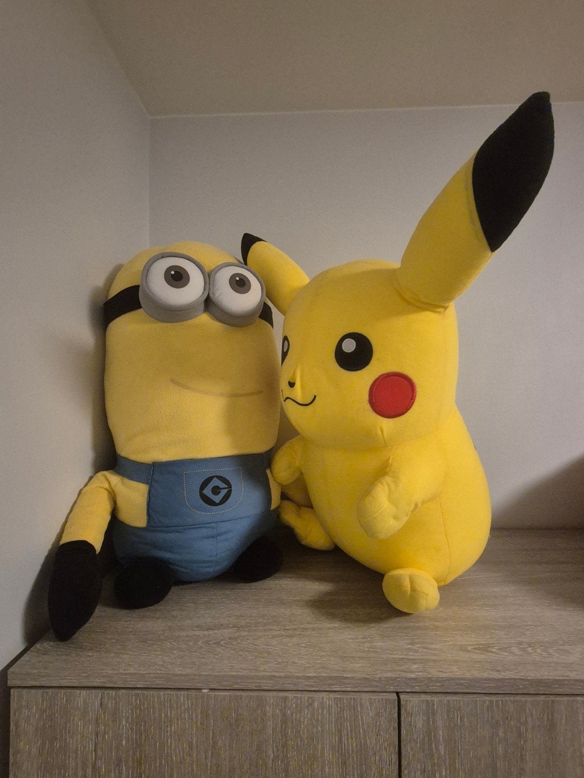 Grote knuffels: Minion en Pokémon Pikachu, Kinderen en Baby's, Speelgoed | Knuffels en Pluche, Pokémon, Ophalen