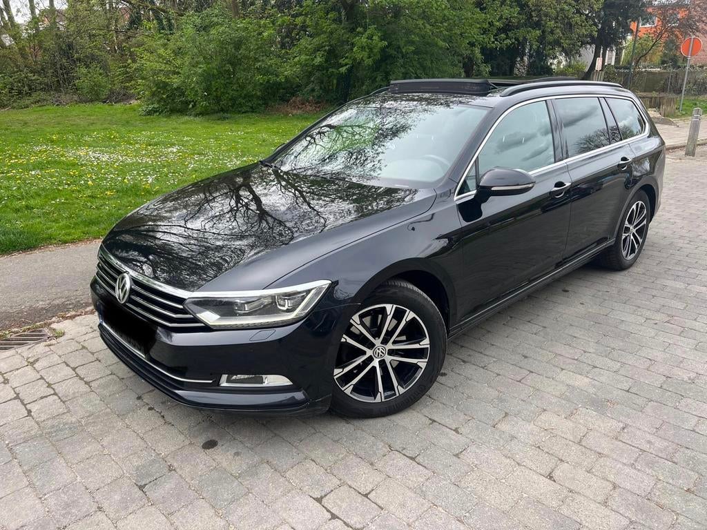 Volkswagen Passat VariantSW 2.0 TDi SCR Highline DSG (EU6.2), Auto's, Automaat, Stof, Zwart, Bedrijf