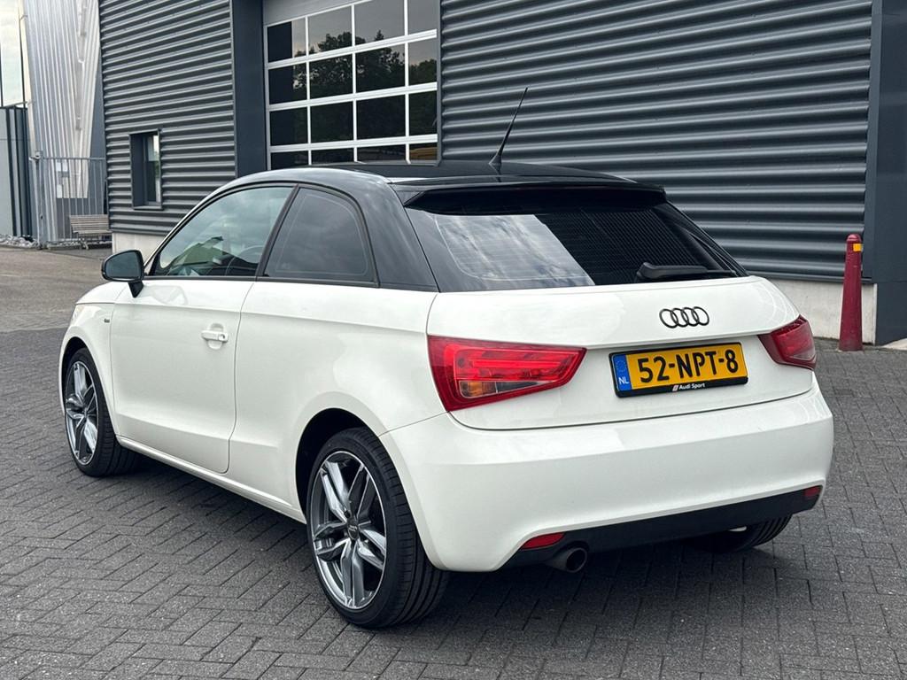 Audi A1 1.2 TFSI Attraction S-Line Business, Navigatie, Crui, Auto's, Audi, Voorwielaandrijving, 63 kW, 4 cilinders, Wit