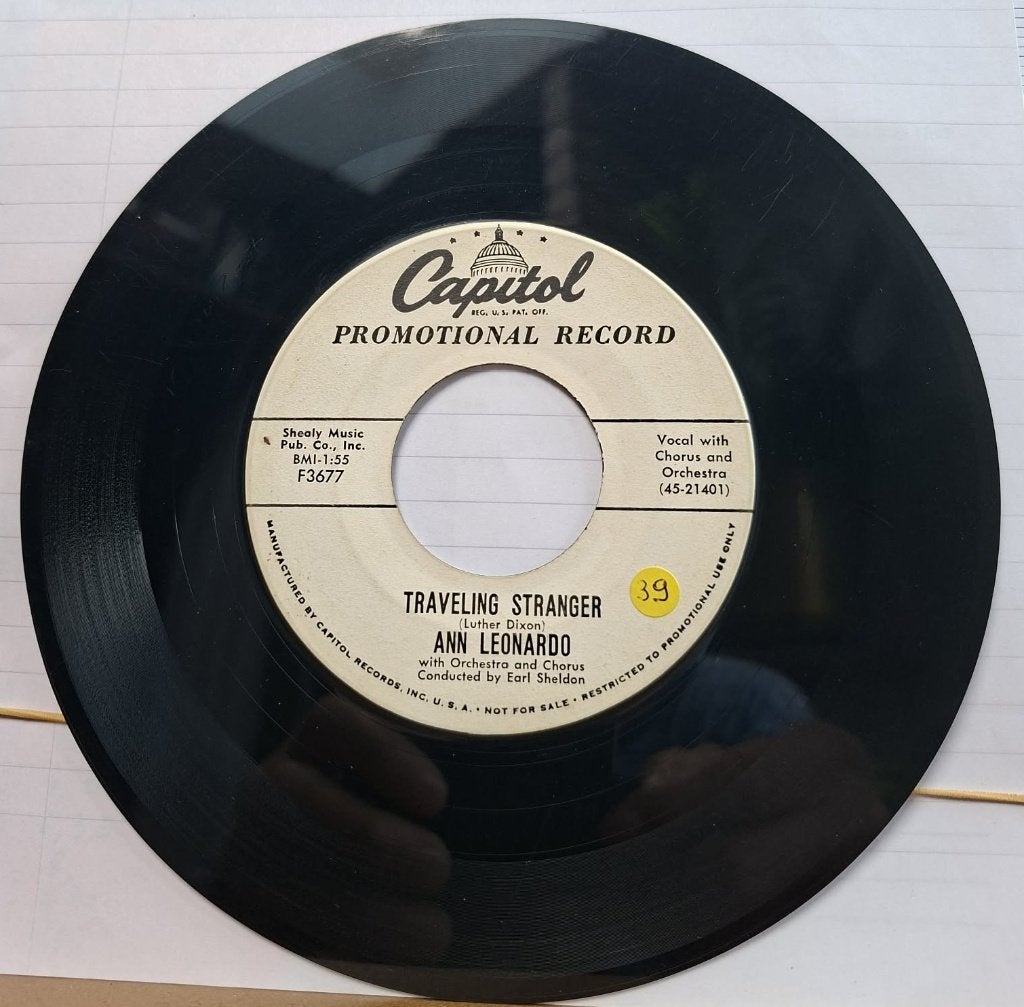 Popcorn Groove / Ann Leonardo - Traveling Stranger, Enlèvement ou Envoi, Pop, 7 inch, Housse de protection extérieure