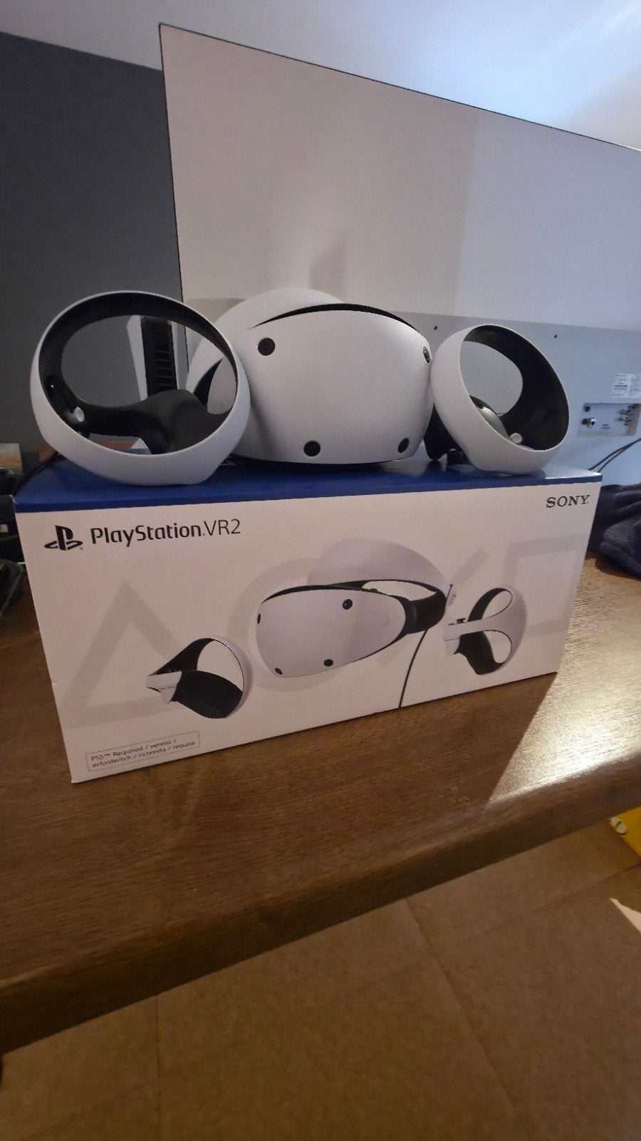 PS VR2, Ophalen