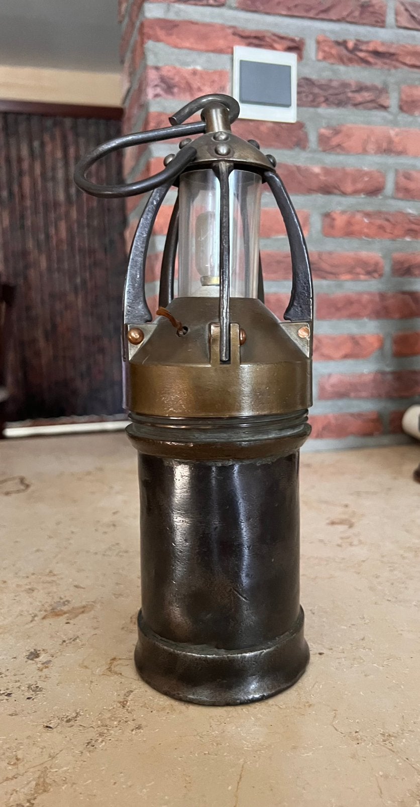 mijnlamp / mijnlantaarn Genummerd 338 Limburgs Mijnverleden, Enlèvement