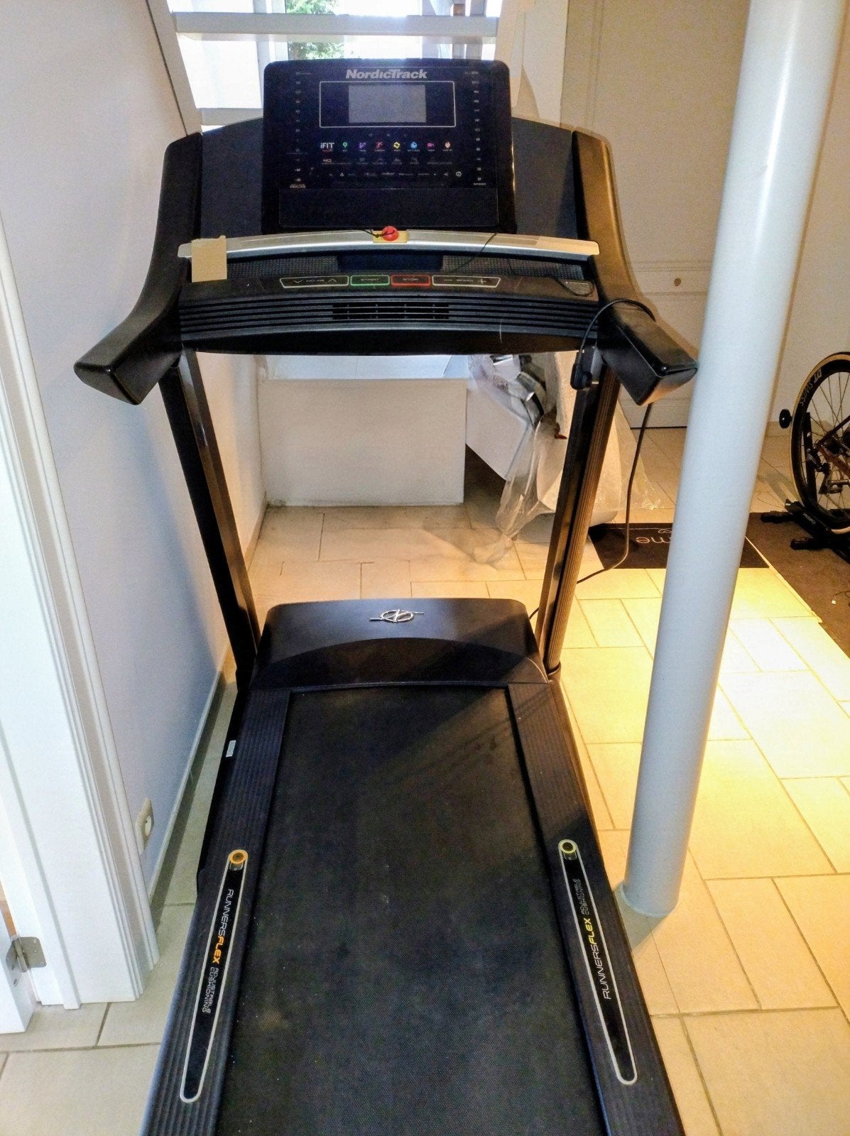 loopband Nordic Track T22.5 (model NETL24713.1), Sports & Fitness, Enlèvement, Utilisé, Tapis roulant