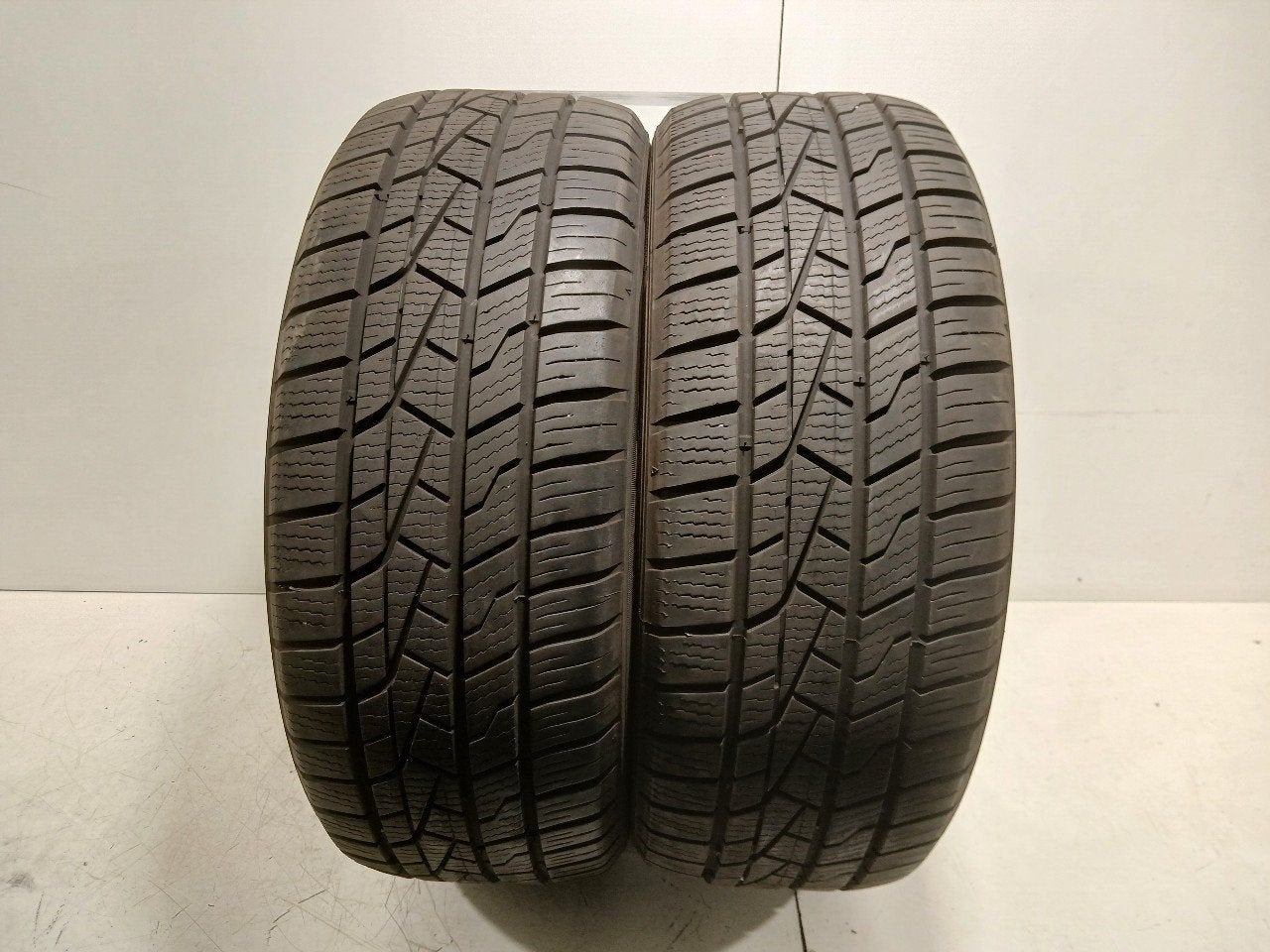 Bandenset 2 stuks 4-Seizoenen 215 55 R16, Autos : Pièces & Accessoires, Onderdelen@venauto.nl, Van der Ven Autorecycling B.V.