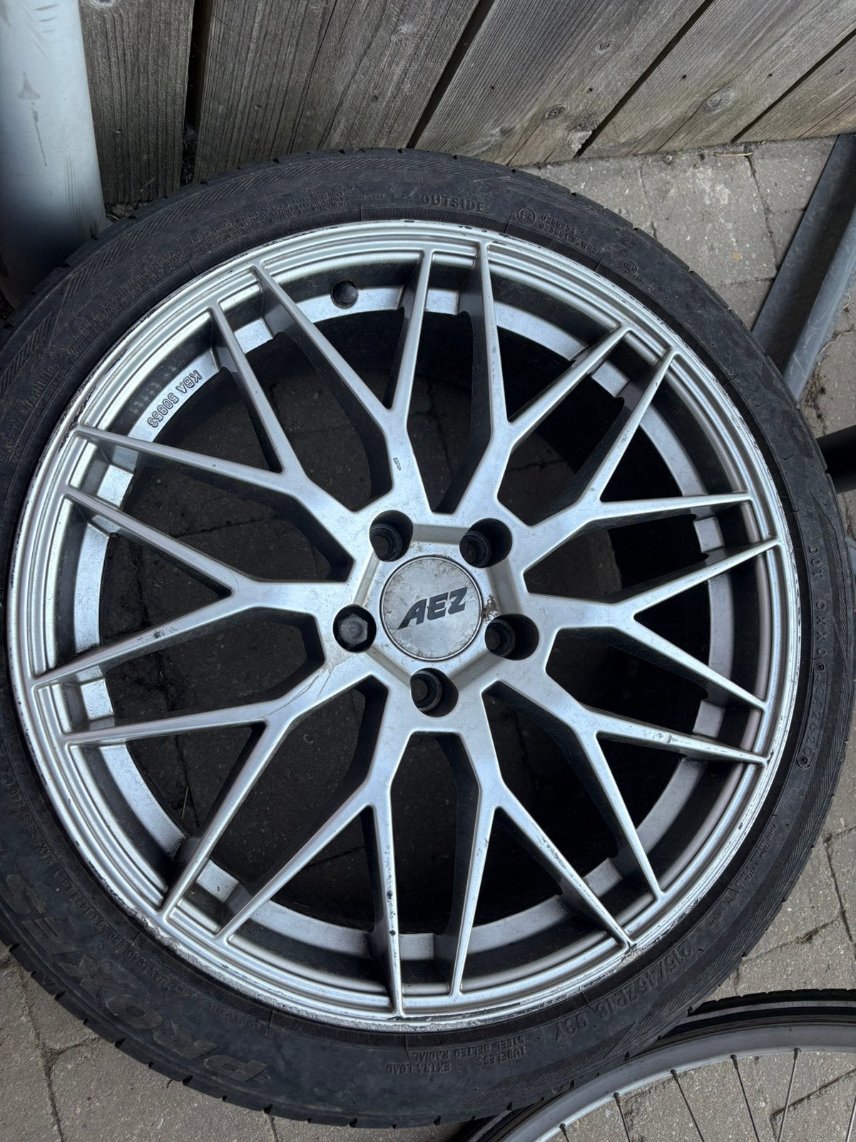 Velgen volvo/ ford 215 / 45 r 18, Auto-onderdelen, Ophalen, Band(en)