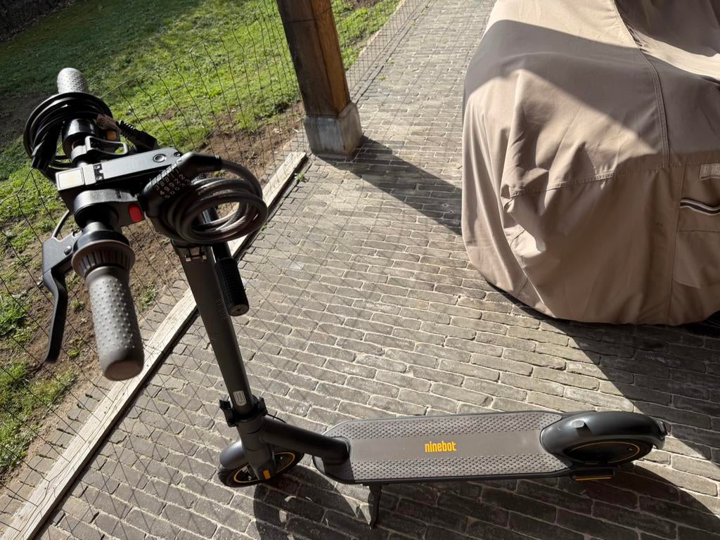 Step ninebot, Fietsen en Brommers, Steps, Ophalen, Zo goed als nieuw
