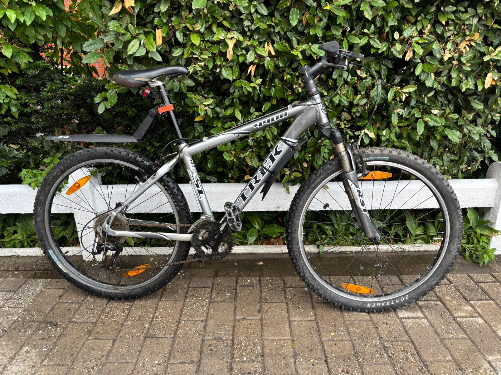 TREK 4400 16” (S), Enlèvement, Utilisé, Moins de 45 cm, Hommes