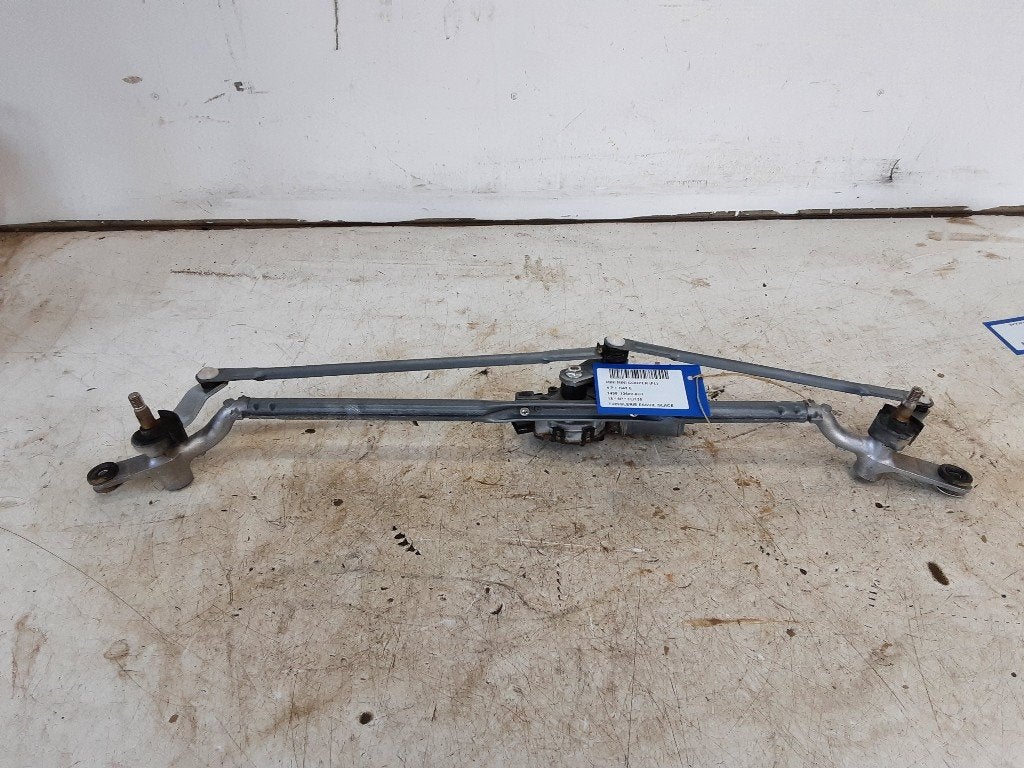 MECANISME ESSUIE-GLACE Mini Mini (F55) (01-2013/10-2017), Petuelring 130
80809  München, DE, Mini, Utilisé, Minikundenbetreuung@mini.de