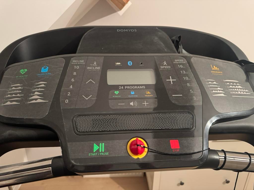 Domyos T540c loopband 450€, Sport en Fitness, Fitnessapparatuur, Zo goed als nieuw, Ophalen