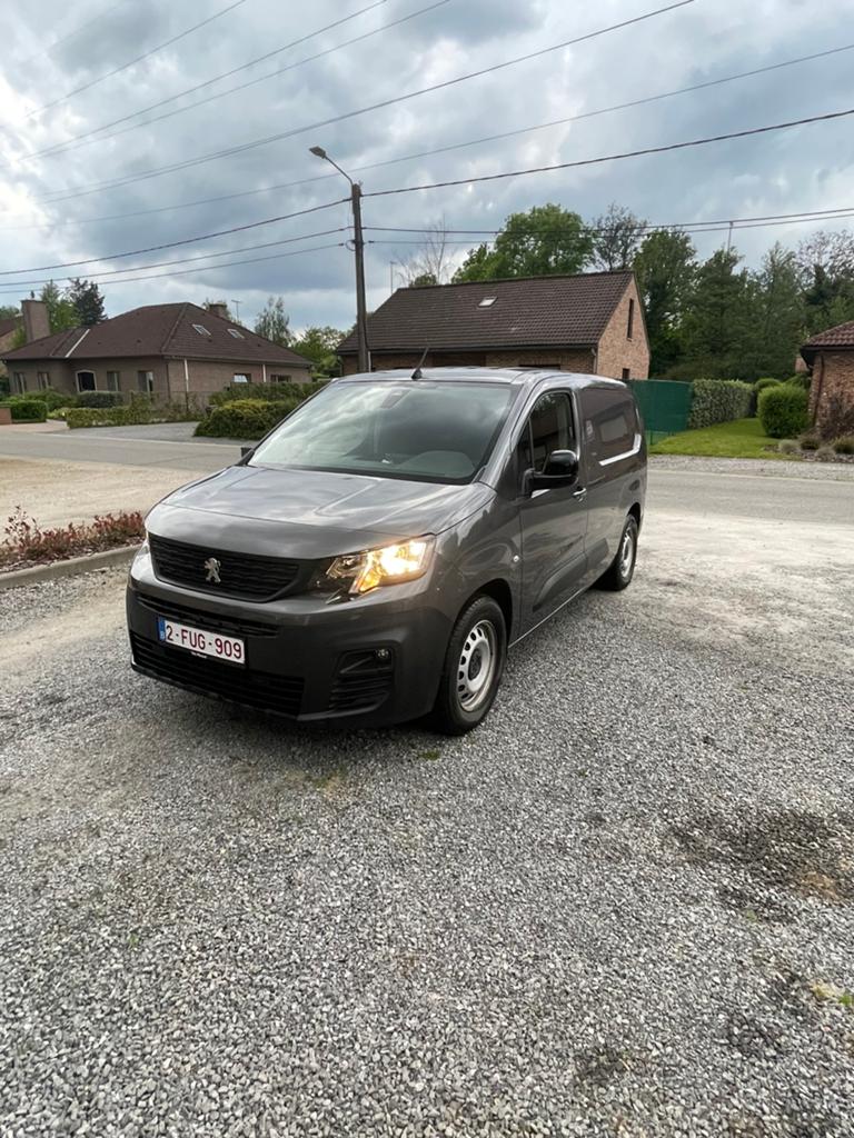 Peugeot e-partner l2, Auto's, Bestelwagens en Lichte vracht, Automaat, Elektrisch, Trekhaak, Particulier