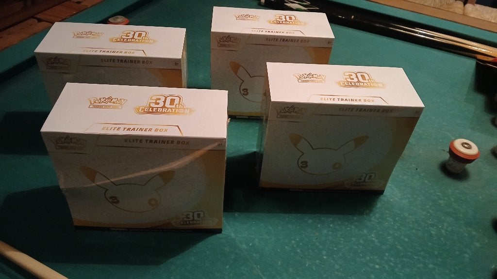 Etb 30th anniversary pokemon, Enlèvement ou Envoi, Neuf, Booster box