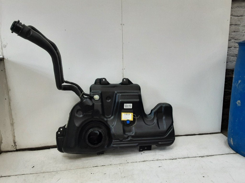 RESERVOIR CARBURANT Renault Clio IV (5R) (8201127628), Autos : Pièces & Accessoires, Renault, Utilisé, Peter-Huppertz-Straße 5
51063  Köln, DE