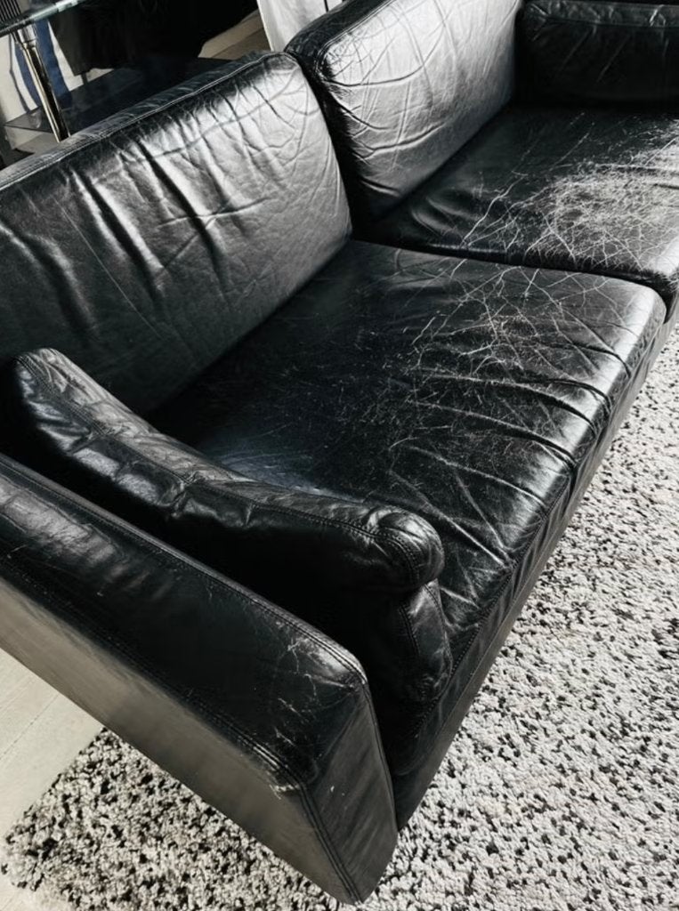 Vintage sofa zwart leder, chrome poten, Huis en Inrichting, Zetels | Zetels, Gebruikt, Rechte bank, Driepersoons, 150 tot 200 cm