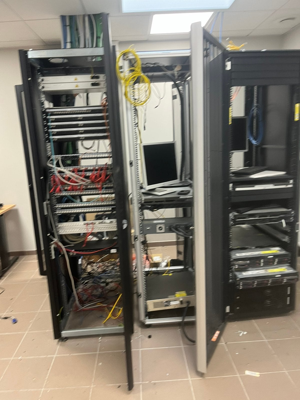 Serveur informatique, Computers en Software, Ophalen, Zo goed als nieuw