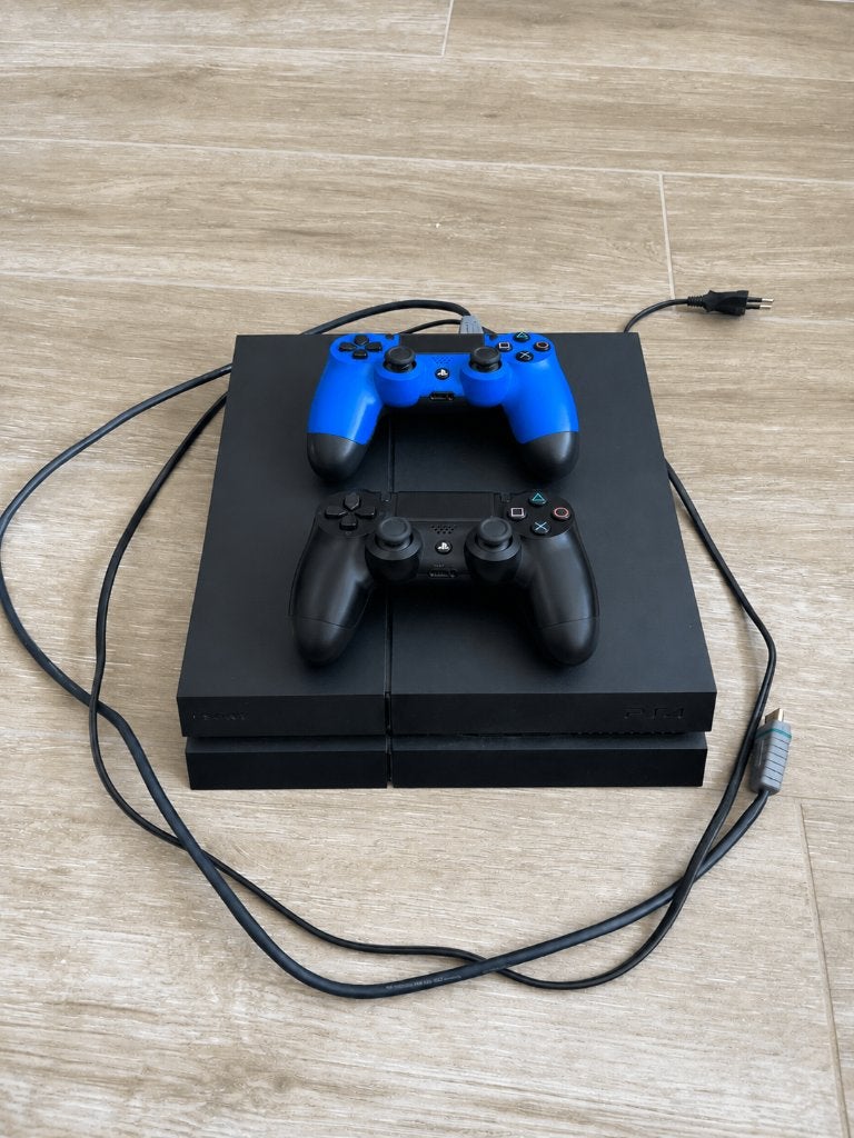 Ps4 slim console 500GB + 2 controllers + games, Games en Spelcomputers, Ophalen, Met 2 controllers, Zo goed als nieuw, Original