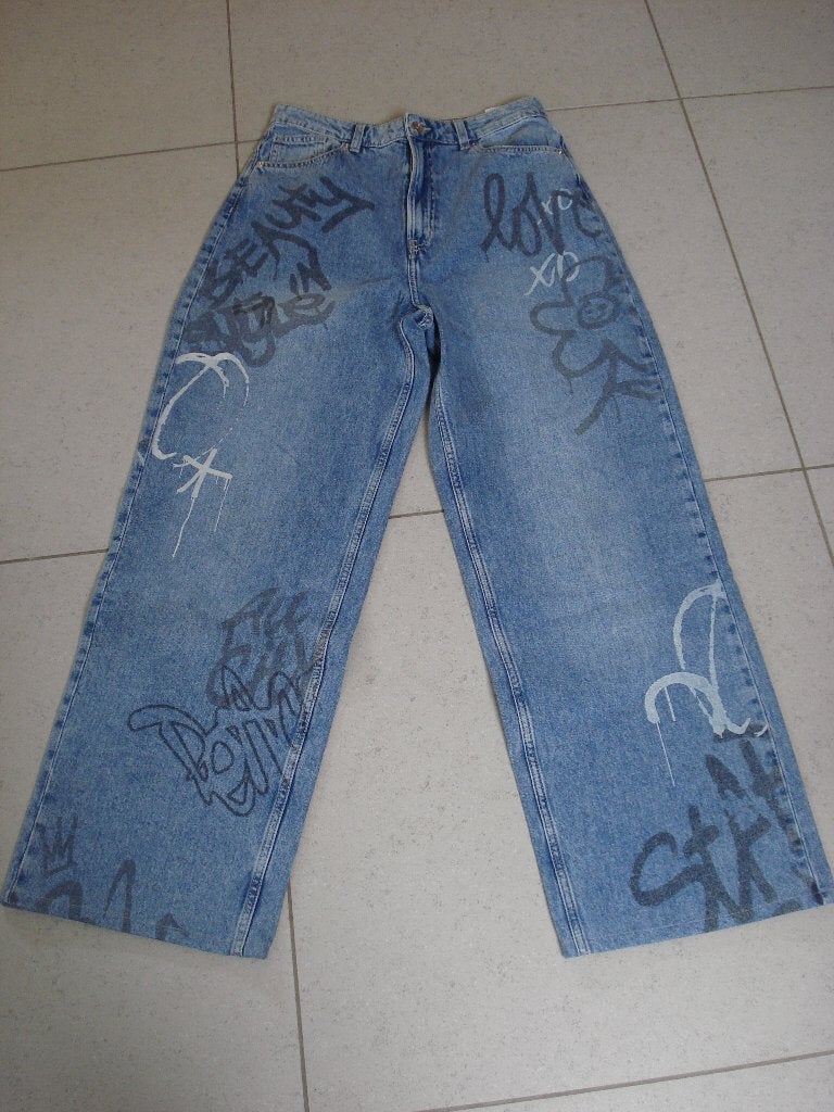 Divided jeansbroek, dames/meisjes. mt 40, Vêtements | Femmes, Jeans, Divided, Enlèvement ou Envoi, Comme neuf, Bleu