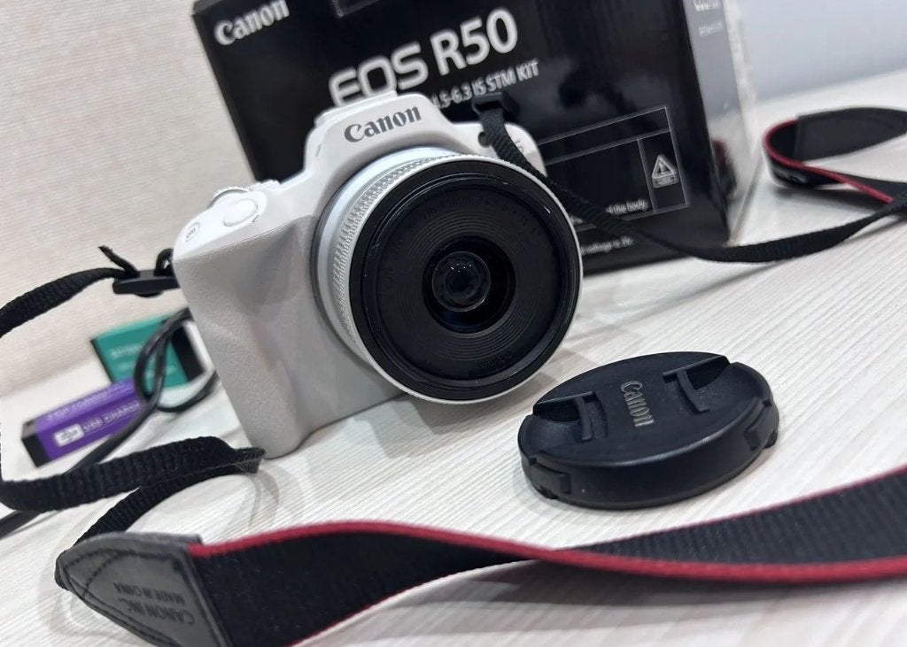 Kit Canon EOS R50 18-45 mm (blanc), Enlèvement ou Envoi, Canon, 24 mégapixels, Wi-Fi