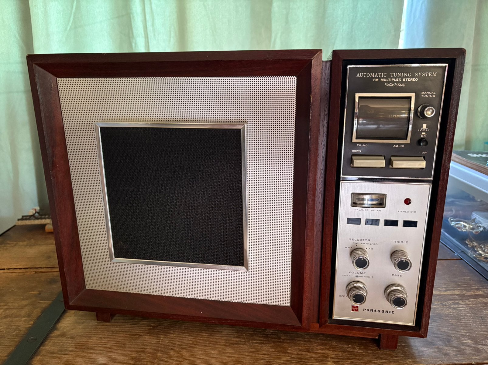NATIONALE PANASONIC VINTAGE HOUTEN RADIO IN ZEER MOOIE STAAT, Antiek en Kunst, Ophalen of Verzenden