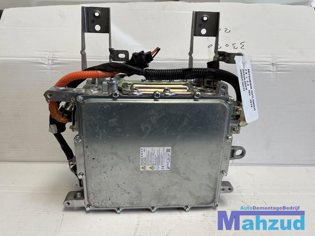 MITSUBISHI OUTLANDER PHEV 2.0 16V 4x4 Acculader W005T70272, Auto-onderdelen, Info@mitsubishi-motors.com, Gebruikt, Mitsubishi Motors Corporation
