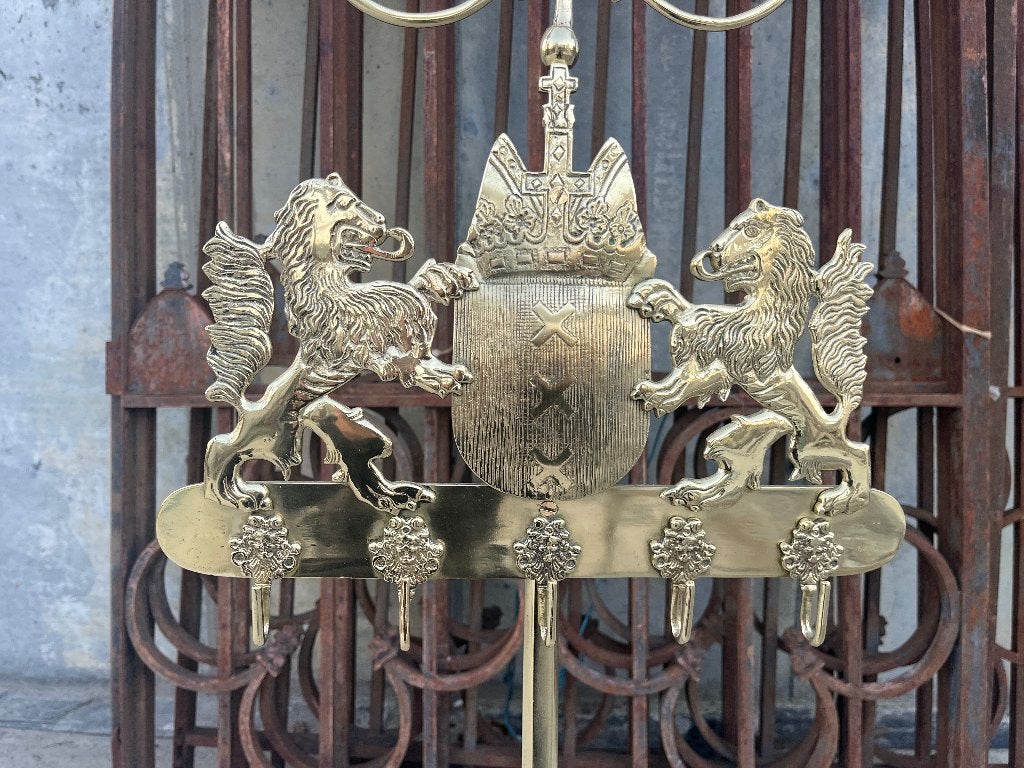 Kandelaar Amsterdam, Enlèvement, Cuivre ou Bronze
