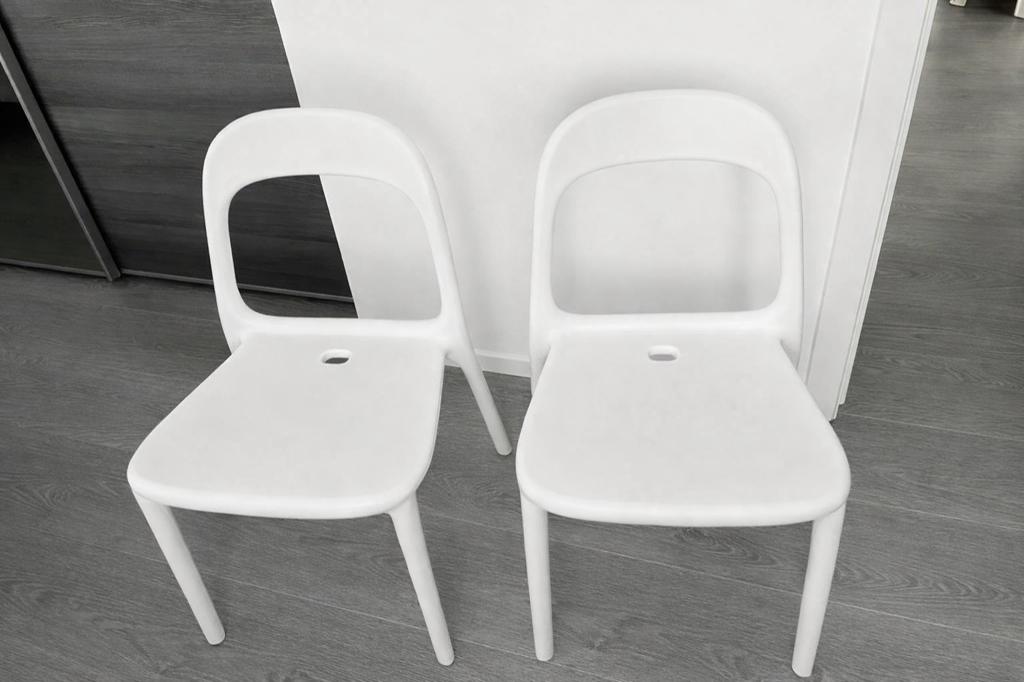 2 IKEA stoelen - stevig en modern, Huis en Inrichting, Ophalen, Zo goed als nieuw, Kunststof