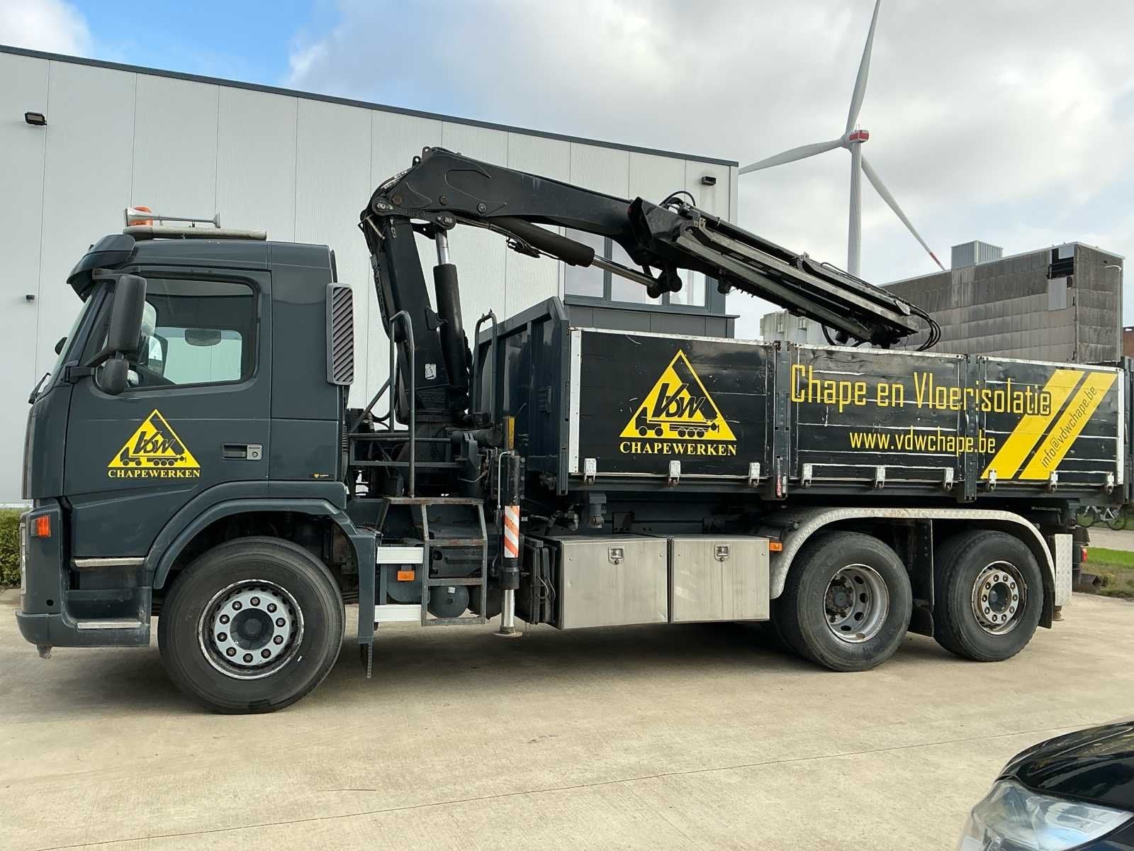Volvo FM 6x4 vrachtwagen met FASSI F235AXP.23 autolaadkraan, Auto's, Overige brandstoffen, Bedrijf, Volvo, Te koop