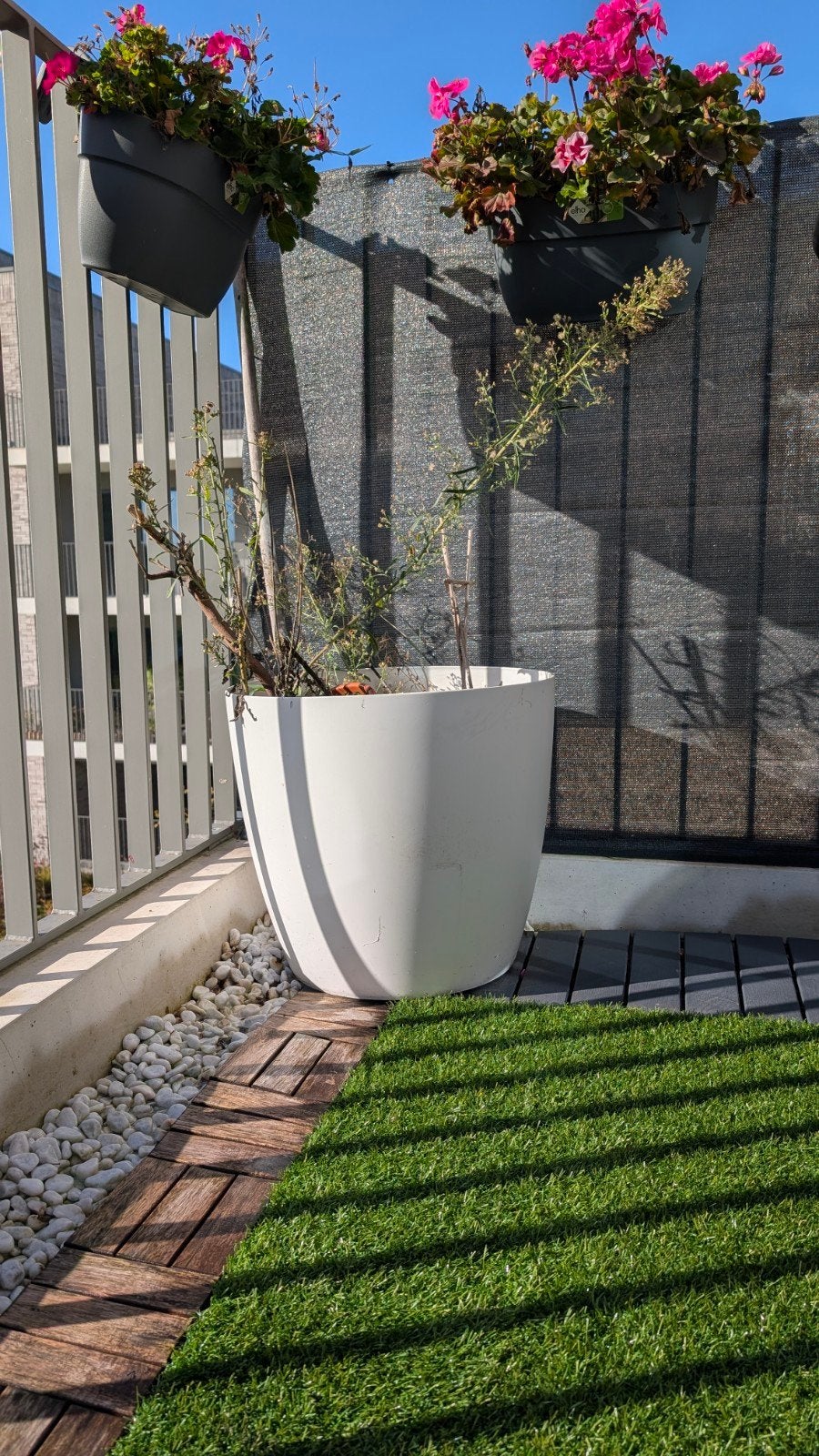 Grote witte bloempot op wieltjes – GRATIS, Enlèvement, Intérieur