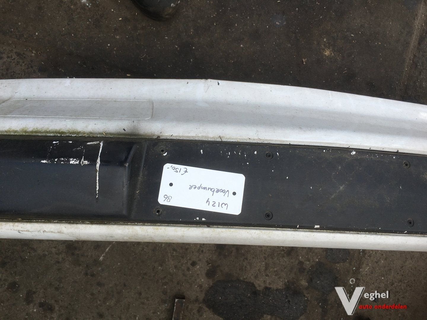 Mercedes w124 Voorbumper 1986, Auto-onderdelen, Ophalen, Gebruikt, -, Voor