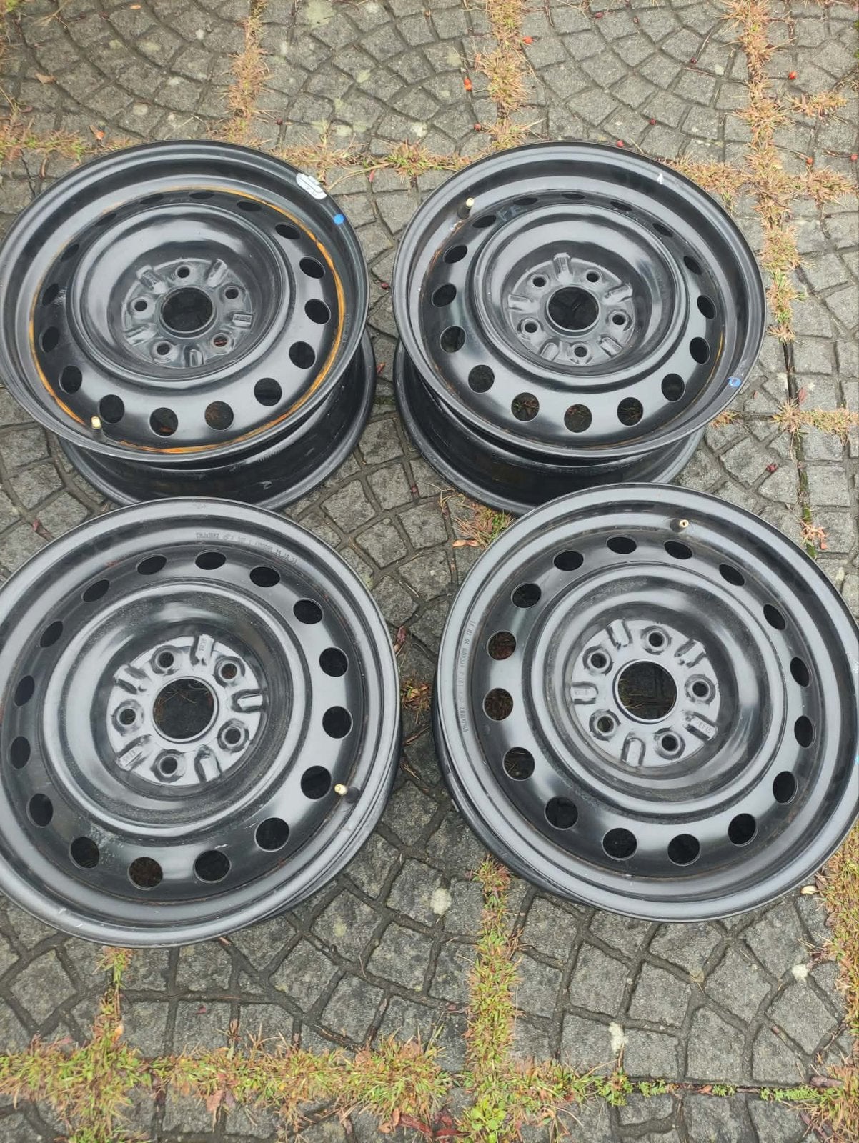 Velg van plaatstaal, Ophalen, Band(en)