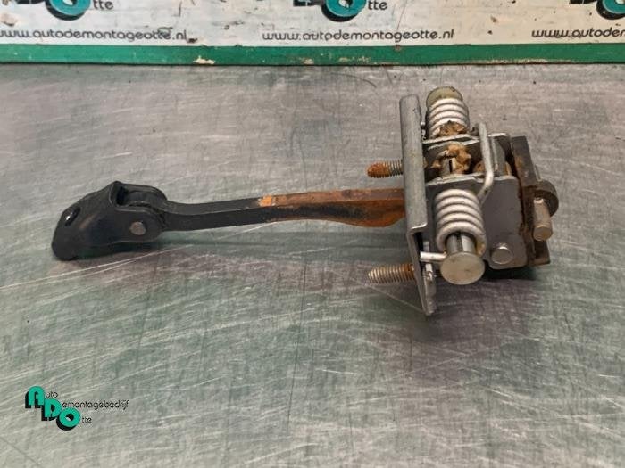 Butée 4portes arrière gauche d'un Citroen C4 (C4 10-), Autos : Pièces & Accessoires, -, 3 mois de garantie, Utilisé, -