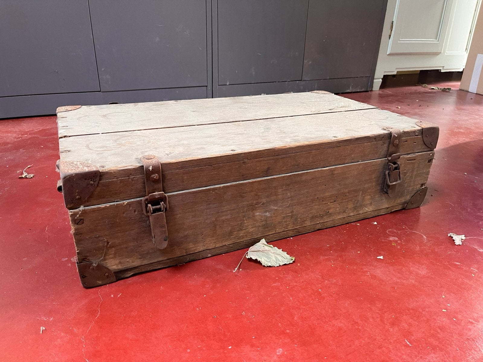 Houten kist uit de wereldoorlog, Huis en Inrichting, Woonaccessoires | Kisten, Ophalen, 50 tot 100 cm, 5 – 50, 50 tot 75 cm