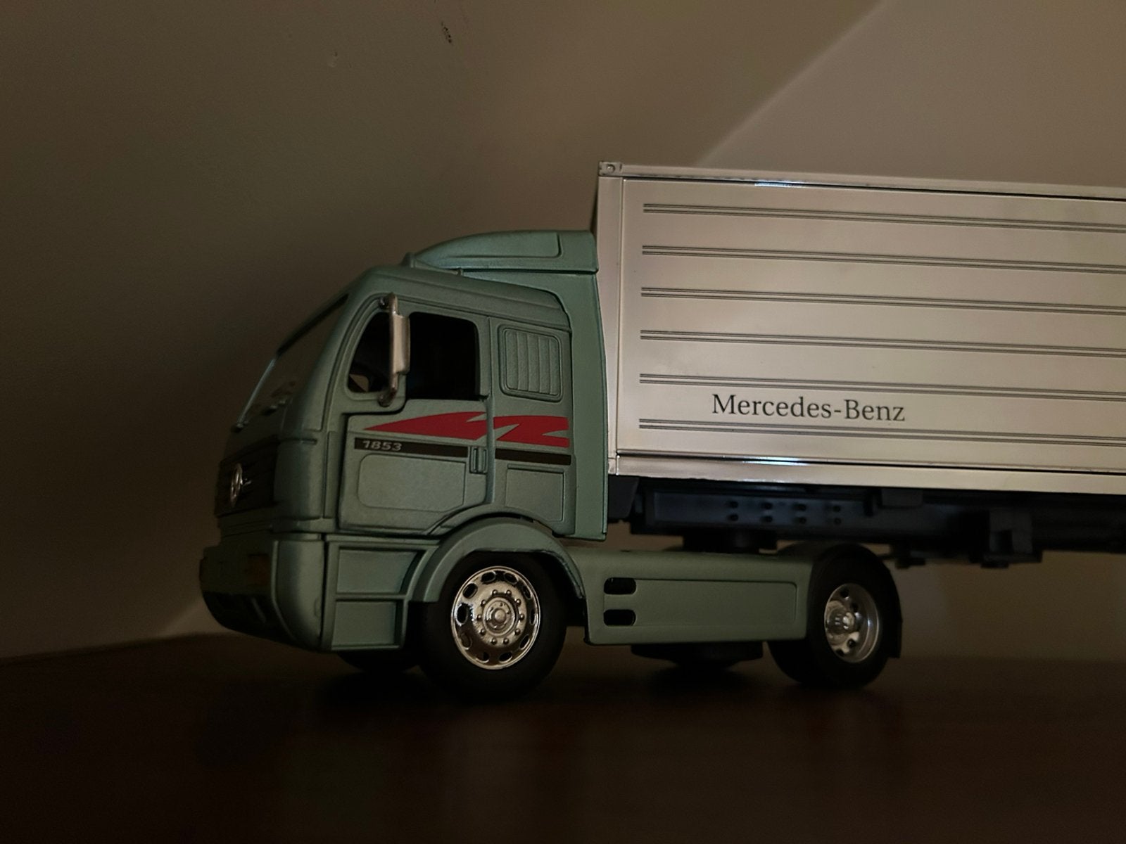 Mercedes benz- vrachtwagen, Hobby en Vrije tijd, Ophalen, Nieuw, Bus of Vrachtwagen, Overige merken
