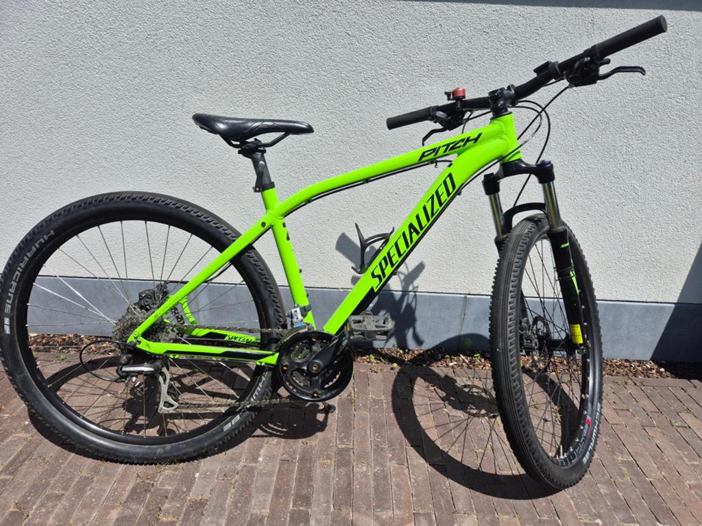 Vélo de montagne Specialized Pitch 27,5 pouces, Enlèvement