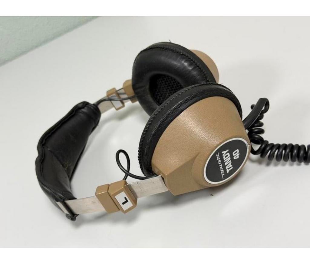 Casque audio Vintage Realistic Tandy 40 retro ancien, Enlèvement ou Envoi, Comme neuf, Circum-aural