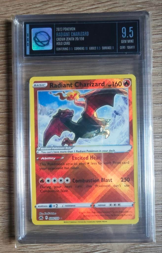 Radiant Charizard 2020/159 2023 UGS 9,5, Enlèvement ou Envoi
