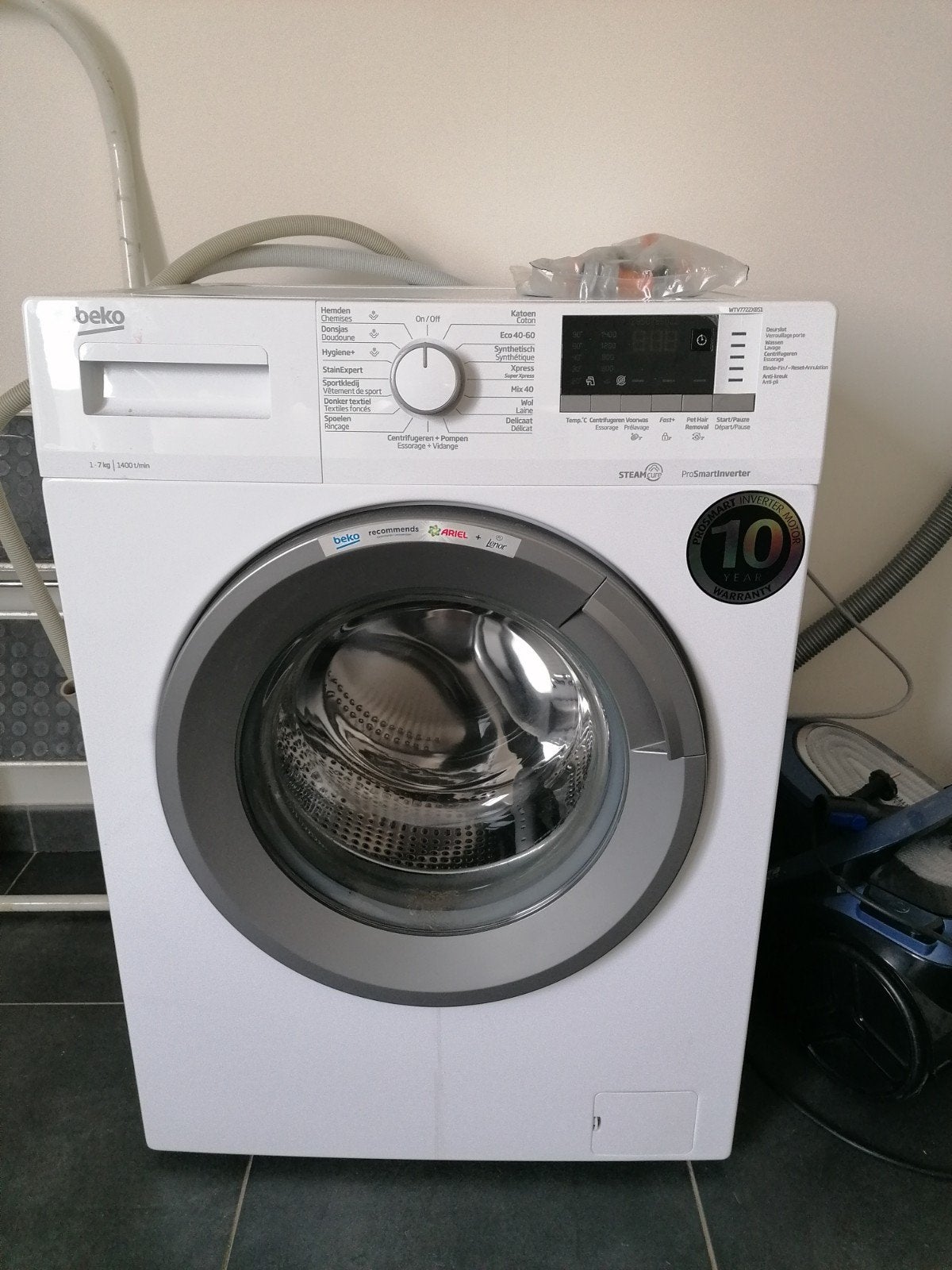 Wasmachine beco, Ophalen