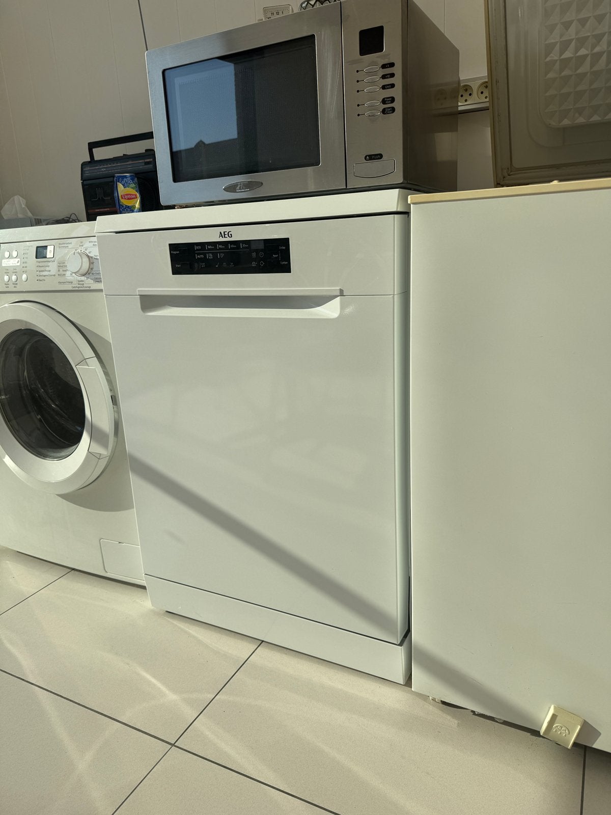 Afwasmachine AEG, Ophalen, Gebruikt, 85 tot 90 cm, 45 tot 60 cm
