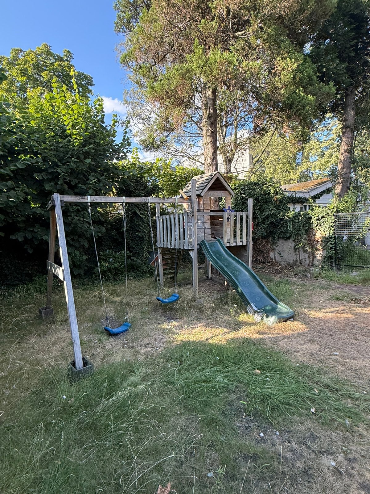 Gratis speeltuin snel weg, wegens verhuis | Deurne, Kinderen en Baby's, Ophalen, Zo goed als nieuw, Glijbaan