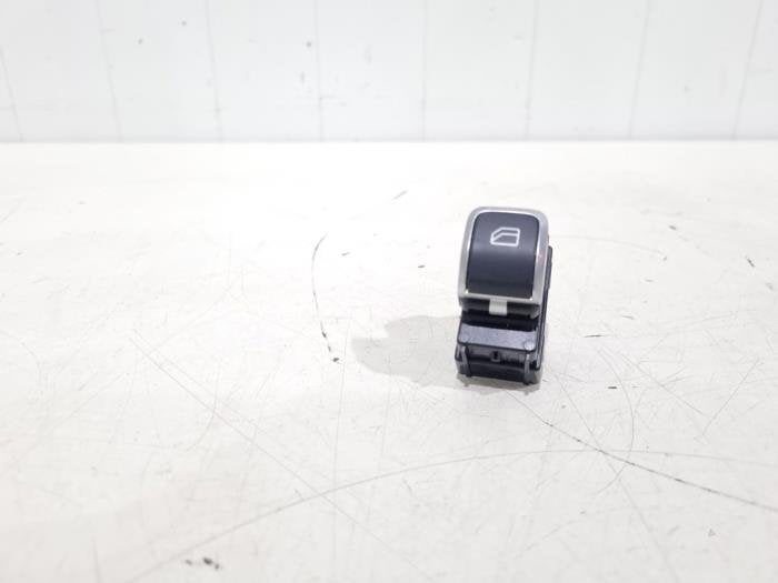 Commutateur vitre électrique d'un Lynk & Co 01, -, 3 mois de garantie, Utilisé, Autres marques automobiles