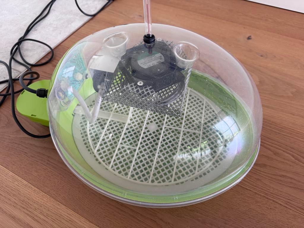 Broedkast "Fiem Smart", Dieren en Toebehoren, Ophalen, Zo goed als nieuw, Broedmachine