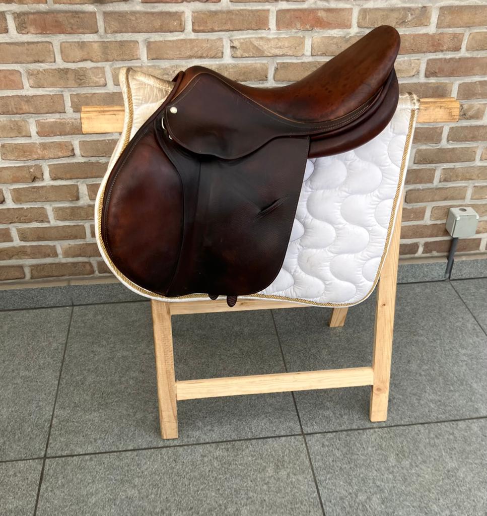 Springzadel Luc Childeric 17,5 inch, Enlèvement ou Envoi, Comme neuf