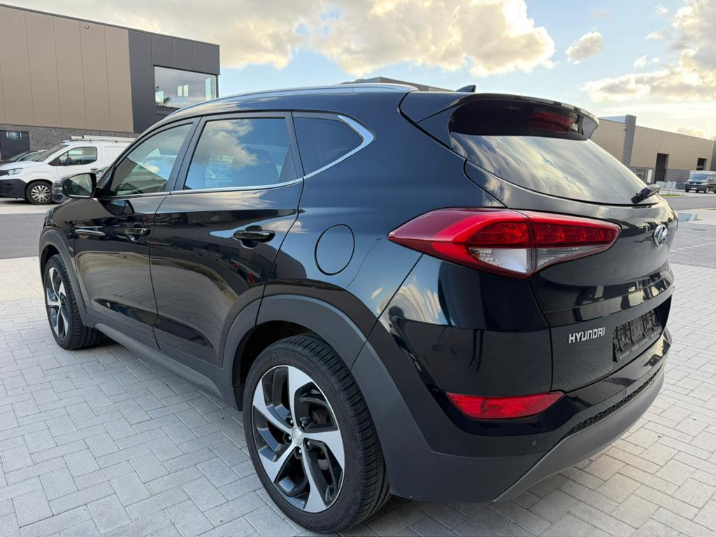 Hyundai tucson 2015 2.0 diesel, Auto's, Hyundai, Adaptive Cruise Control, 4 cilinders, Zwart, Leder